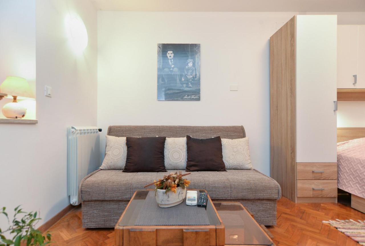 Apartment Voltica 1049 *